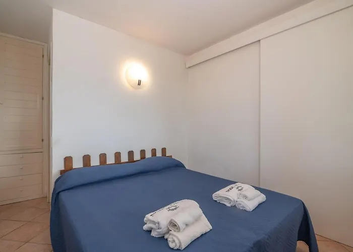 Vista Tavolara 1 Apartment